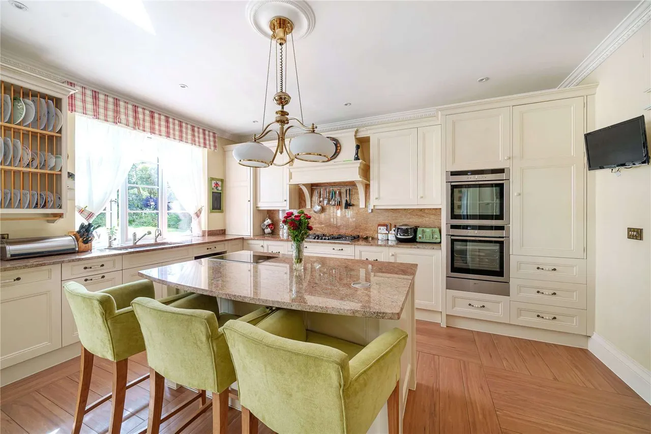 Broomfield Park, Sunningdale, Berkshire, SL5 0JT, photo 5