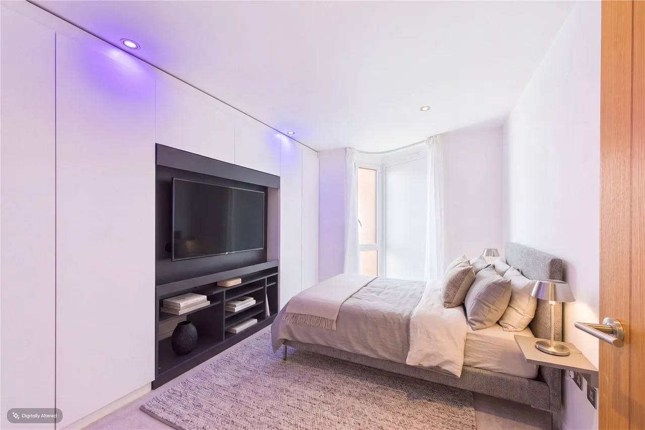 Southwell Park Road, Camberley, GU15, photo 7