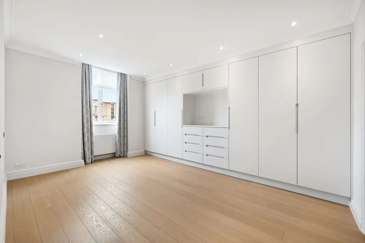 Herbert Mansions, 35 Sloane Street, London, SW1X 9LP, photo 4