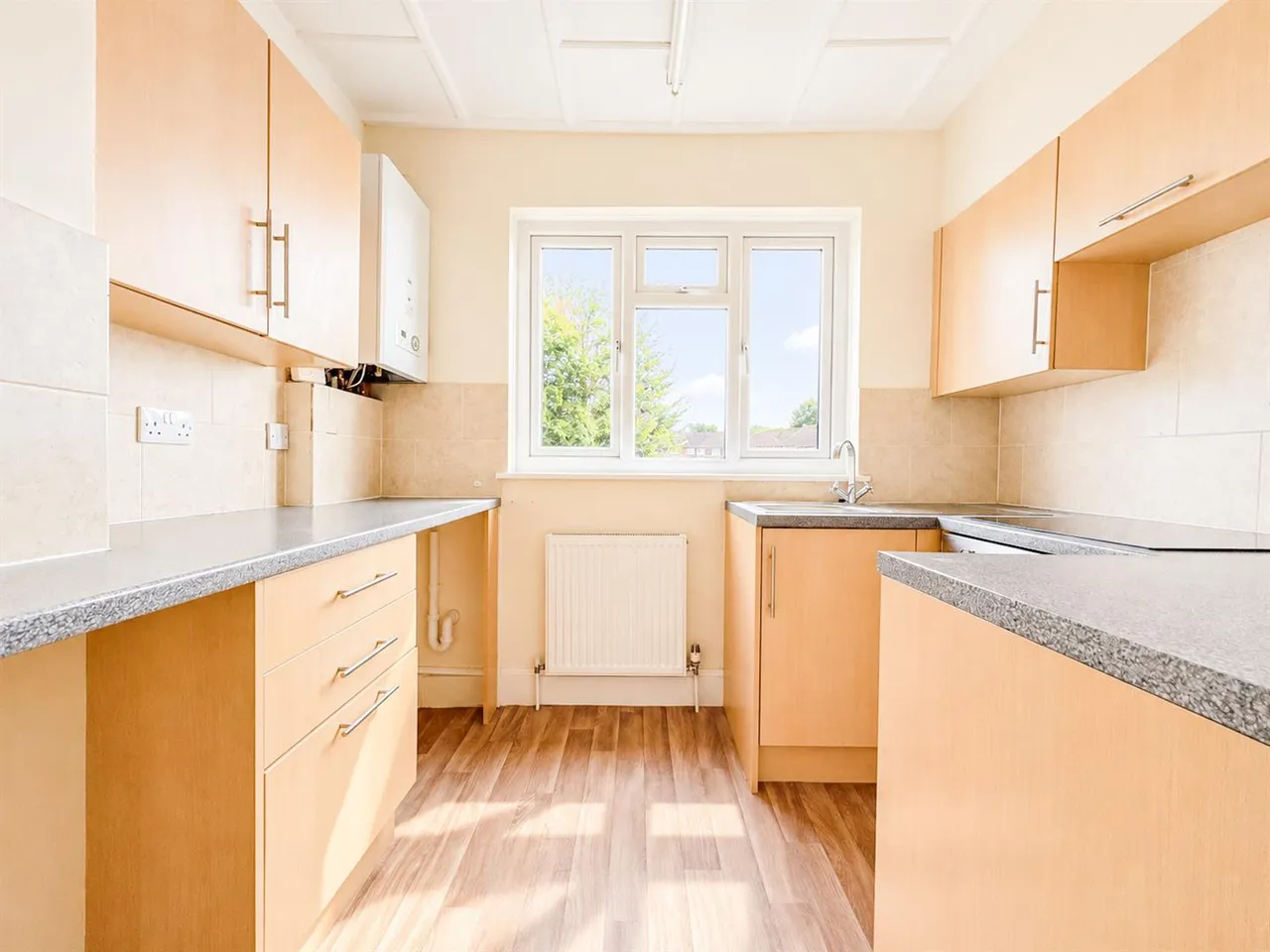 Sedlescombe Road North, St Leonards-On-Sea, TN37, photo 2