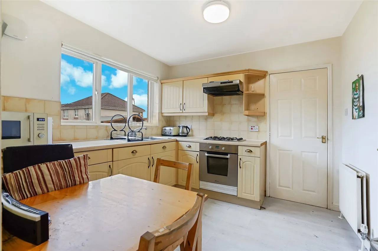 Balcary Place, Chapelhall, ML6, photo 6