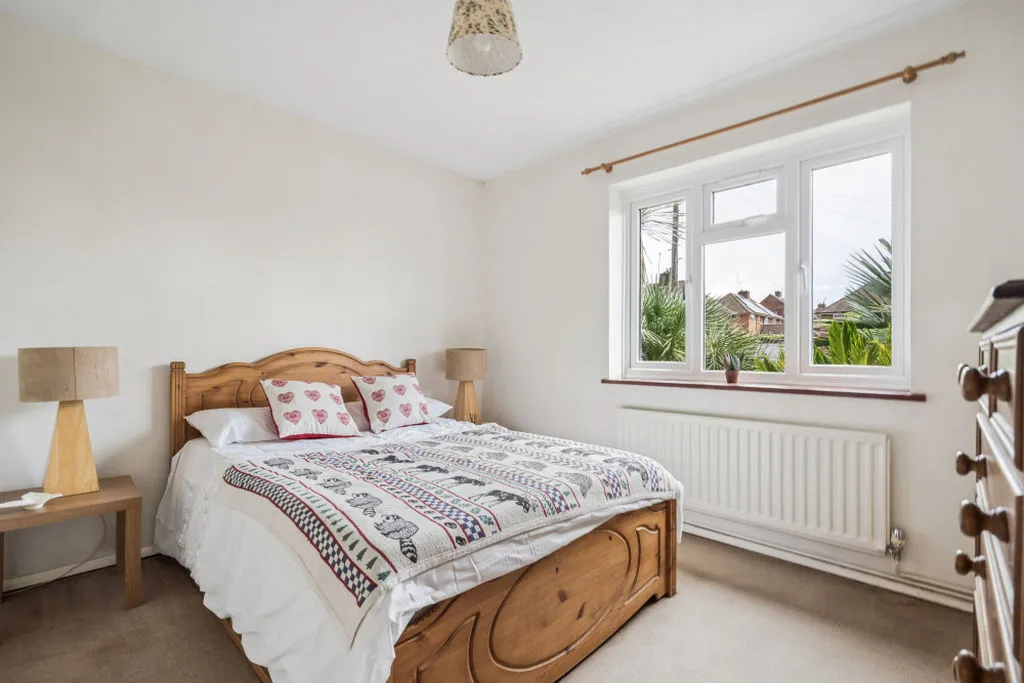 Roman Way, Bourne End SL8 5LR, photo 12