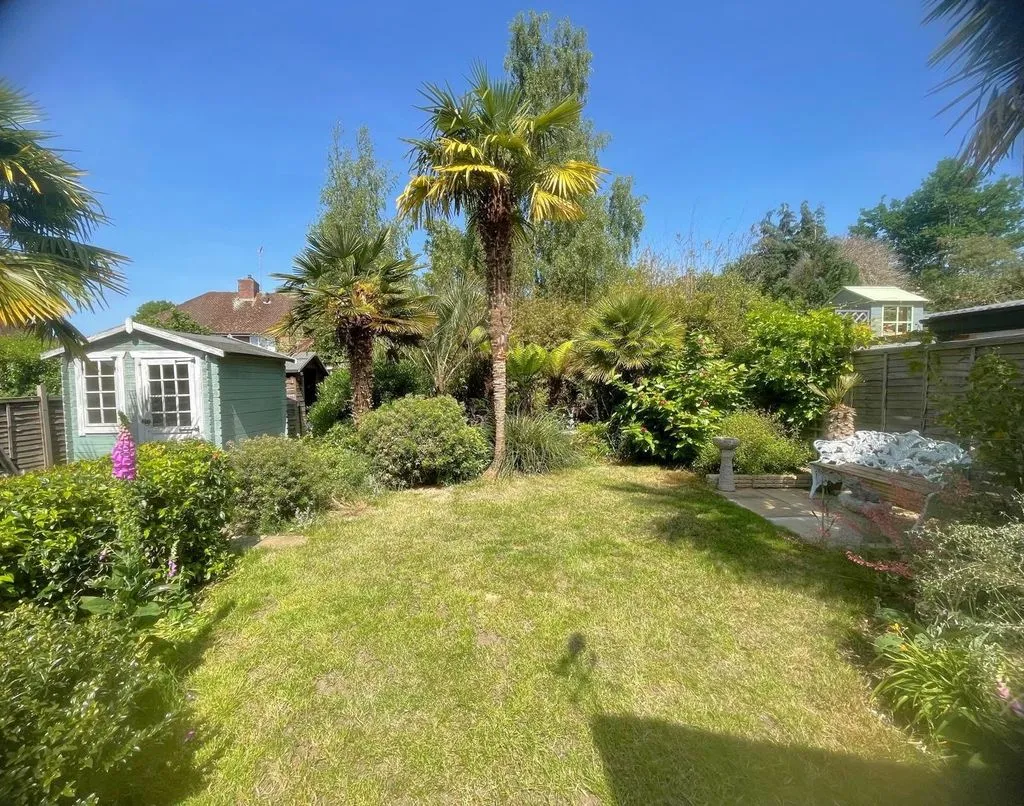 Roman Way, Bourne End SL8 5LR, photo 2