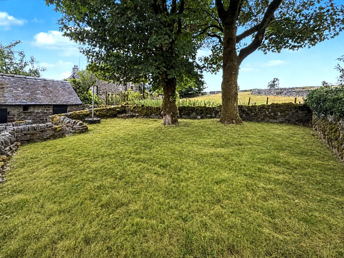 School Road, Wetton, DE6, photo 16