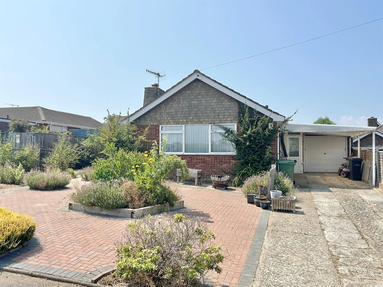 2 bed house for sale — Milland Close, Bexhill-On-Sea