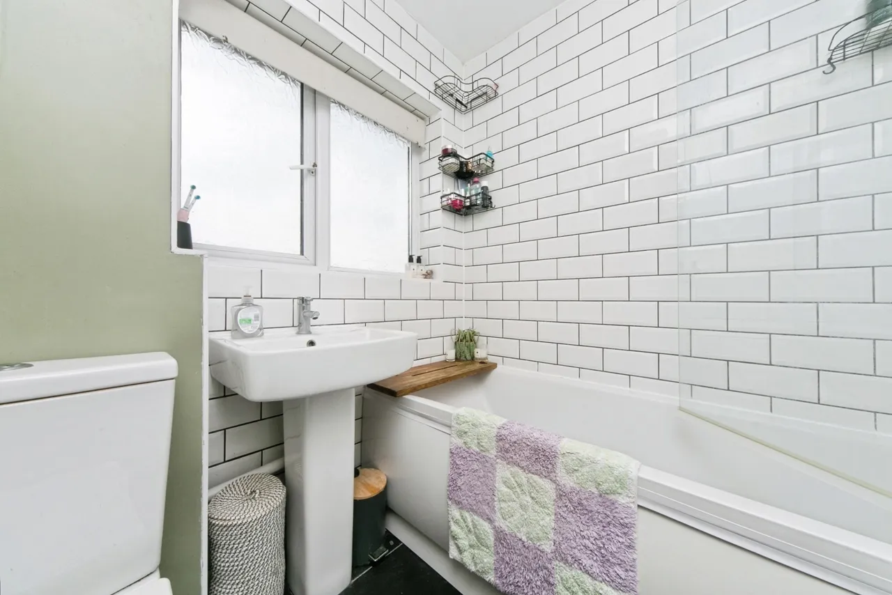 Bryn Celyn, Colwyn Bay, LL29, photo 13