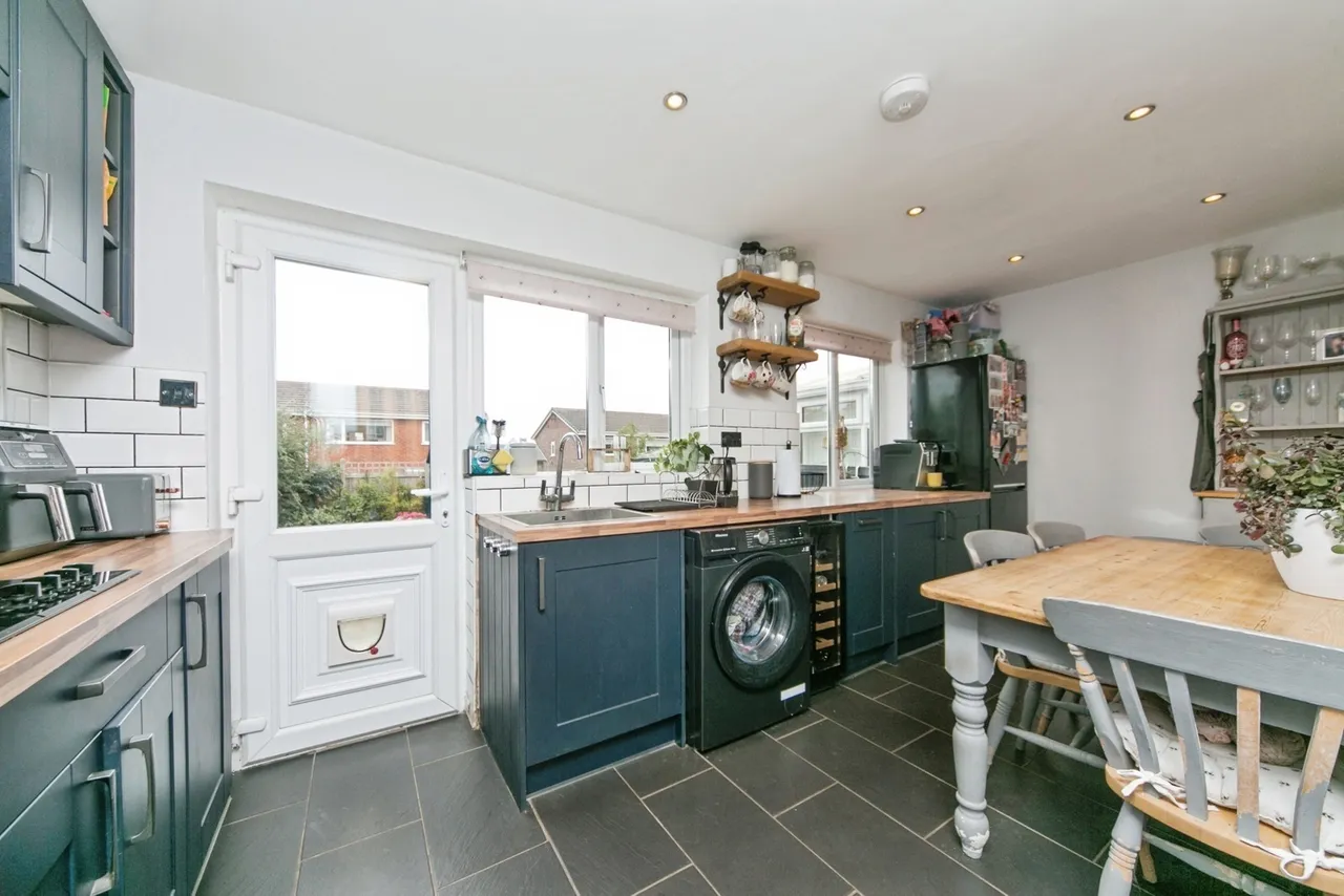 Bryn Celyn, Colwyn Bay, LL29, photo 7