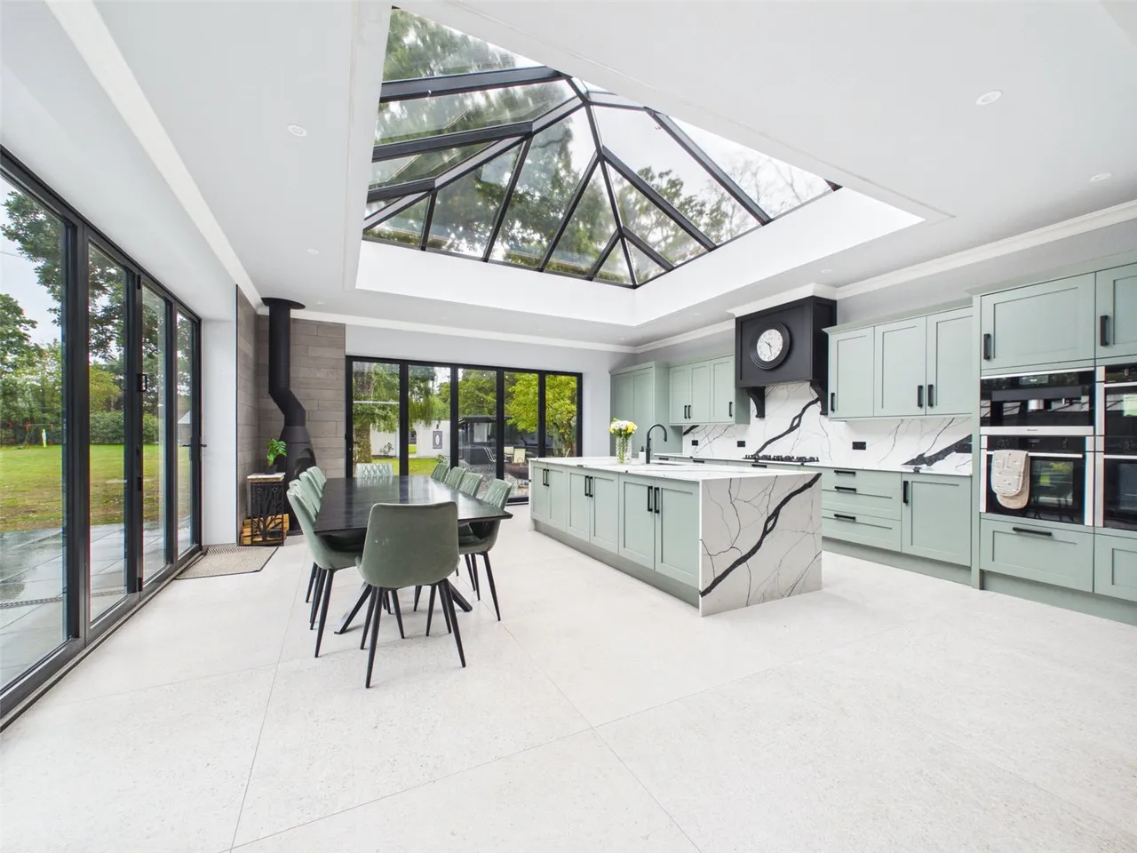 Grange Road, St. Leonards, BH24, photo 8