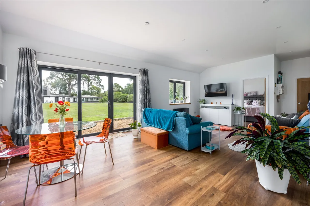 Grange Road, St. Leonards, BH24, photo 29