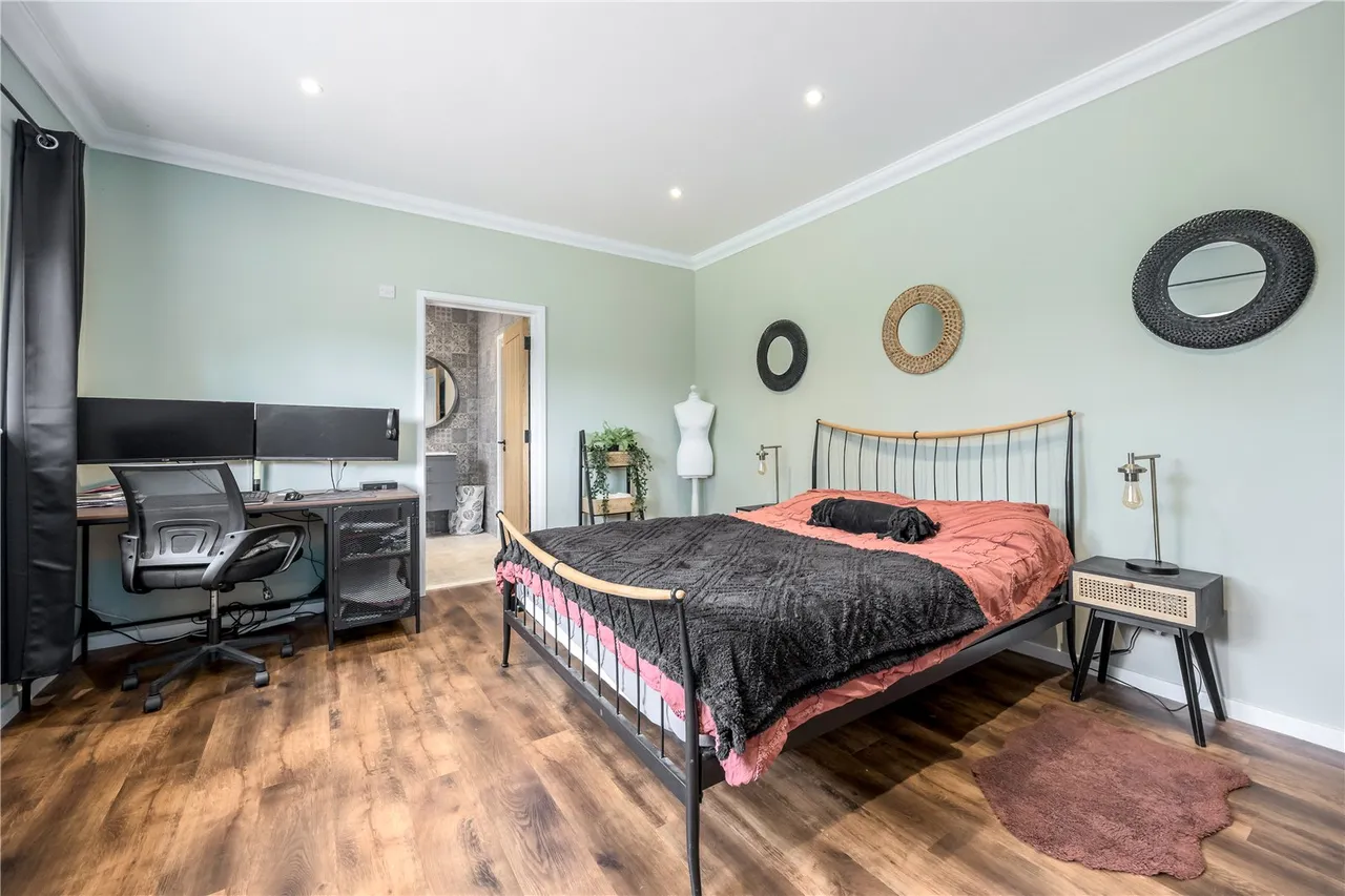 Grange Road, St. Leonards, BH24, photo 17
