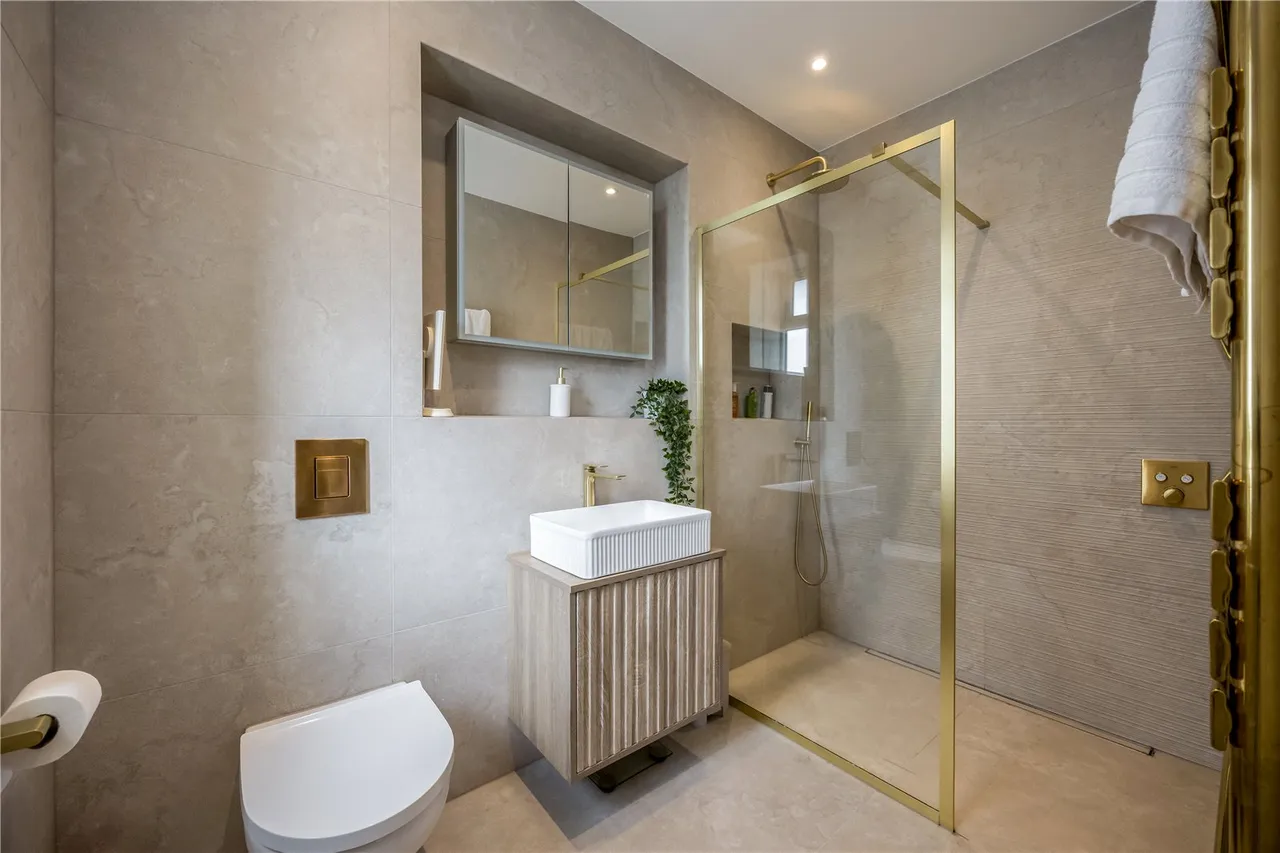Grange Road, St. Leonards, BH24, photo 16