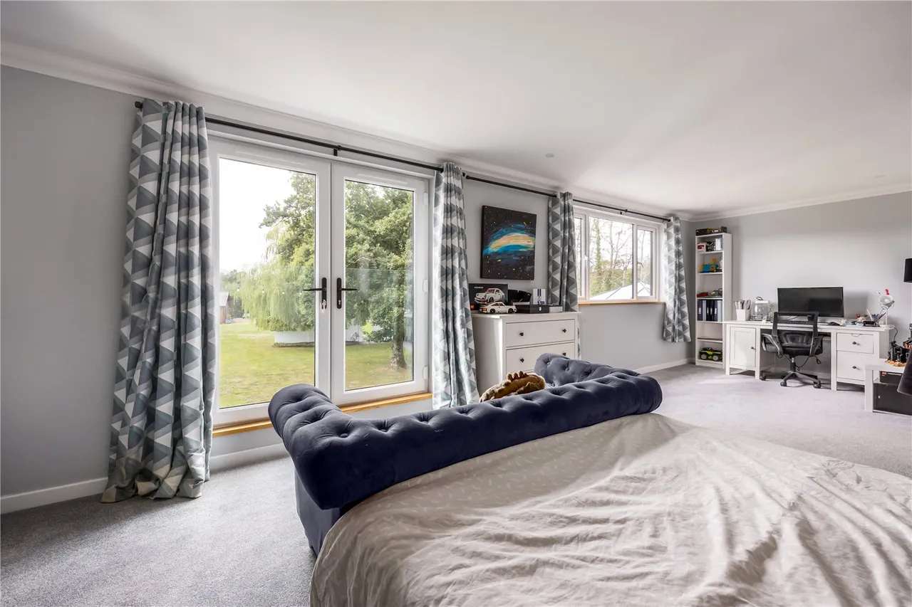 Grange Road, St. Leonards, BH24, photo 18