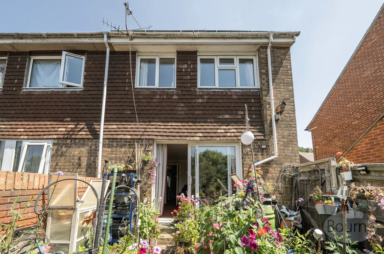 Park Barn Drive, Guildford, GU2, photo 19