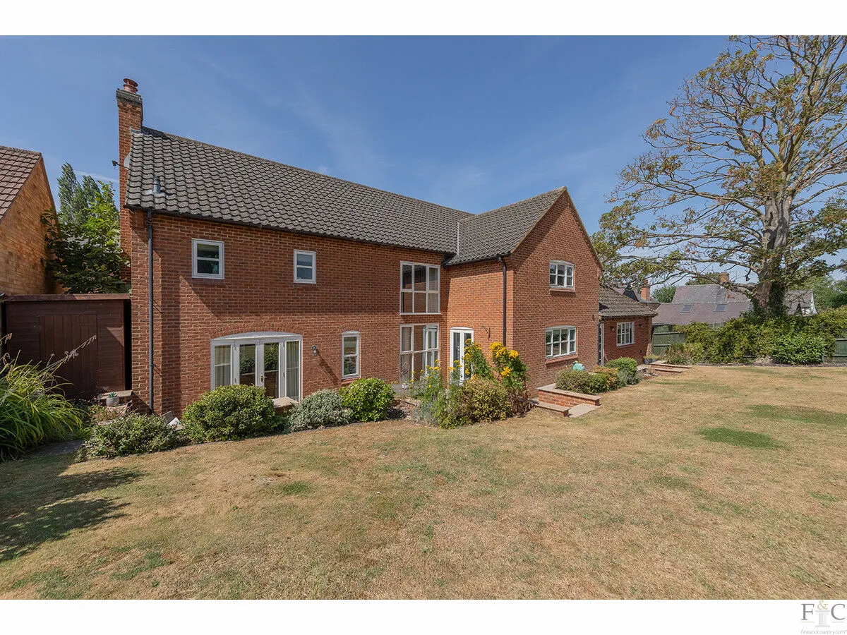 Main Street, Willoughby Waterleys, LE8, photo 35