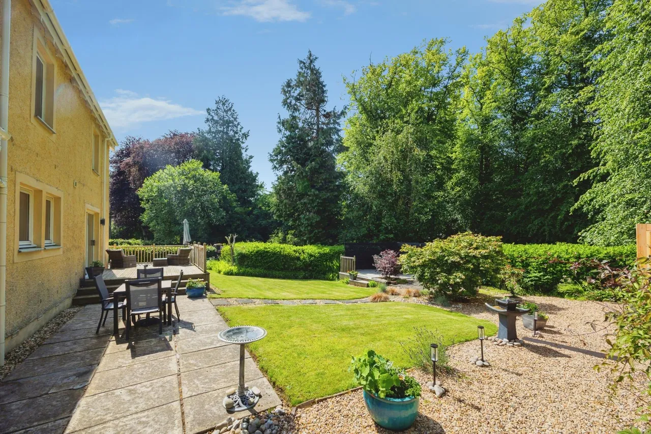 Cornhill Grove, Biggar, ML12, photo 39