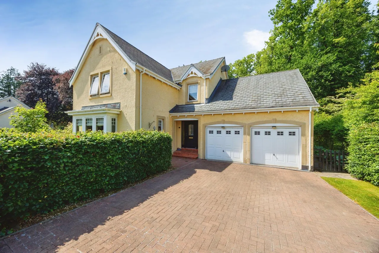 Cornhill Grove, Biggar, ML12, photo 41