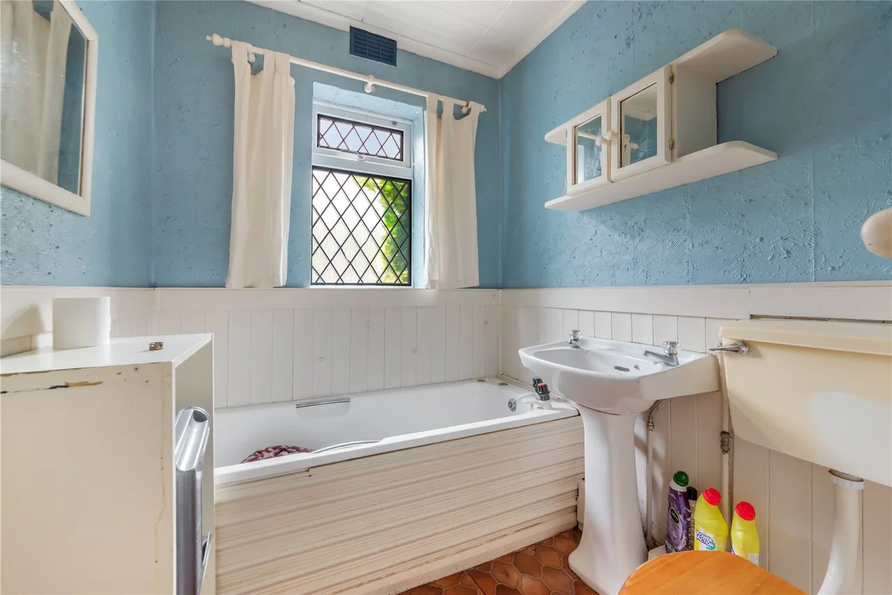 St. Heliers Road, Northfield, Birmingham, B31 1QS, photo 6
