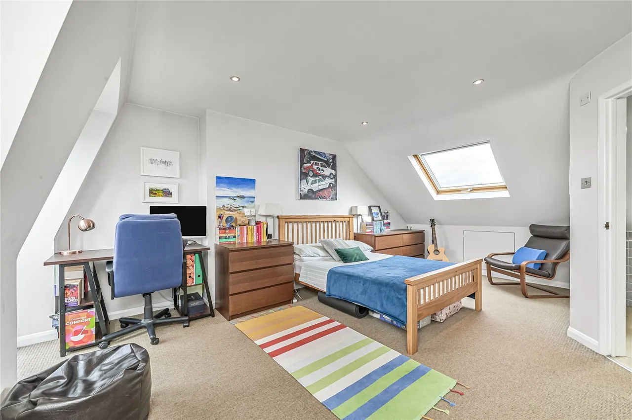 Hazelbourne Road, London, SW12, photo 16
