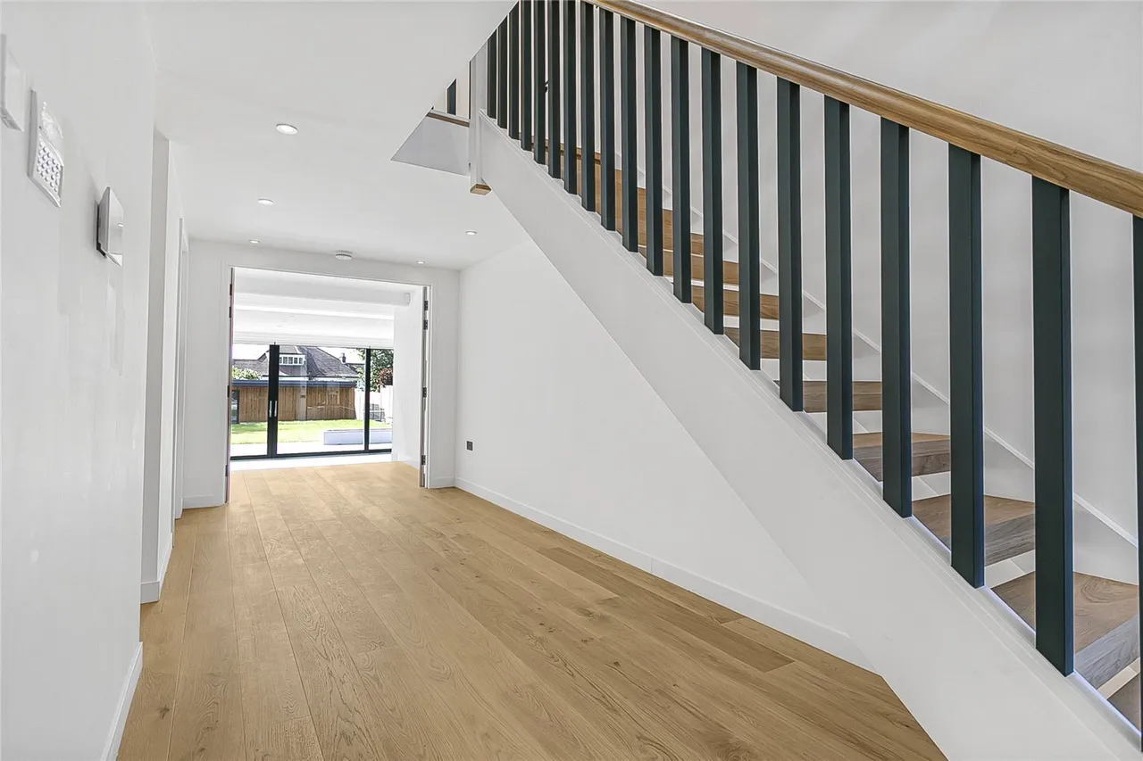 Waterfall Road, Southgate, N14, photo 12