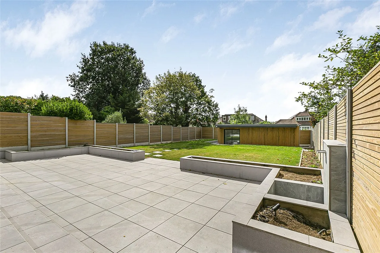 Waterfall Road, Southgate, N14, photo 10