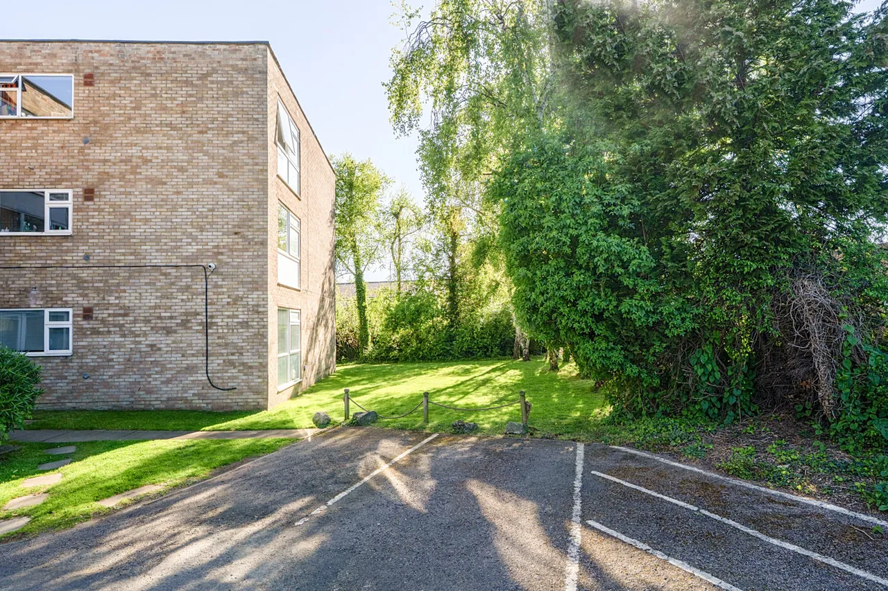 Church Lane, Mill End, WD3, photo 9