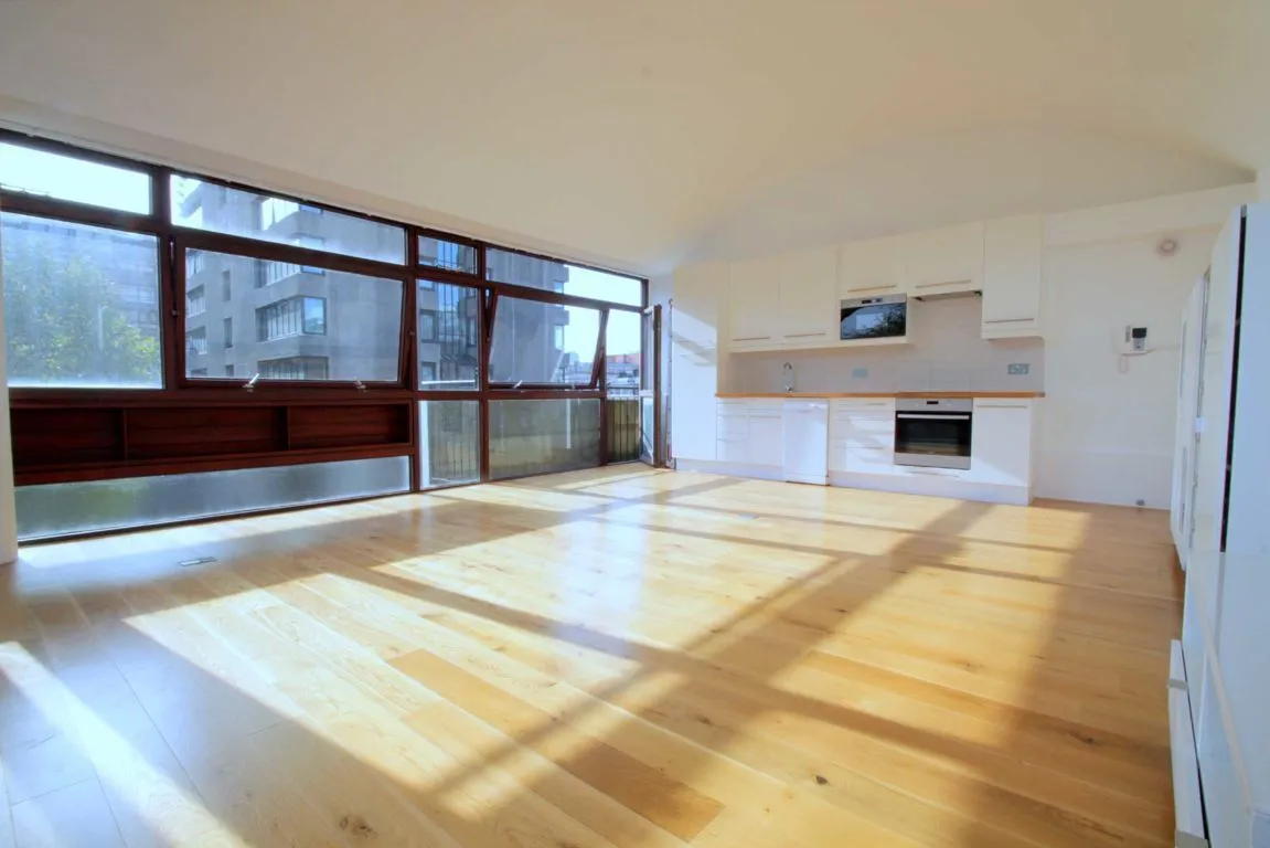 Crescent House, EC1Y, photo 2