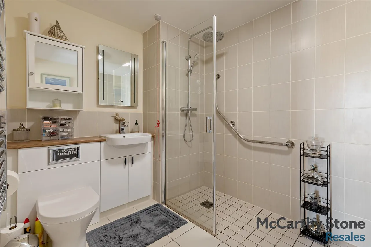 Keeper Close, Taunton, TA1, photo 9