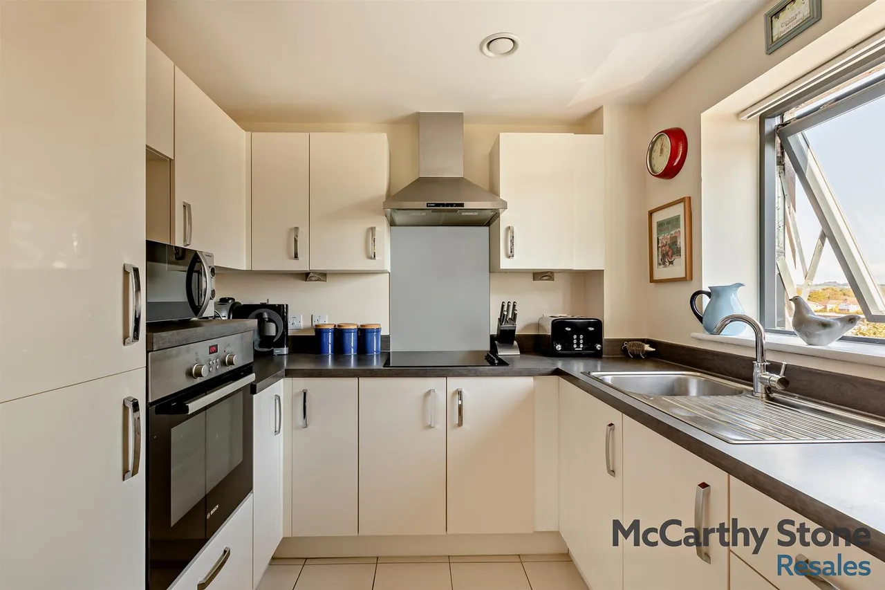 Keeper Close, Taunton, TA1, photo 7