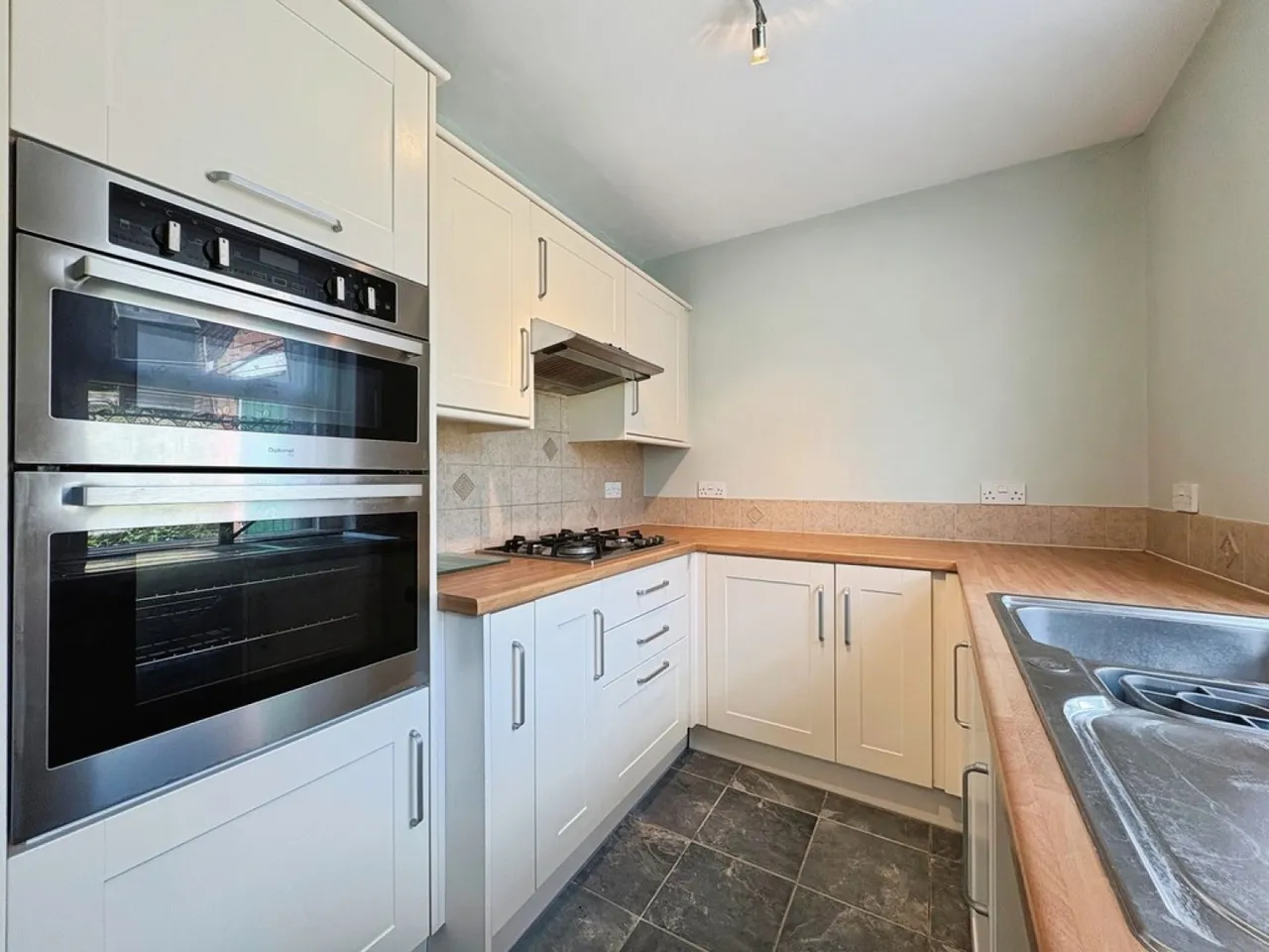 Eastland Road, Yeovil, BA21, photo 3