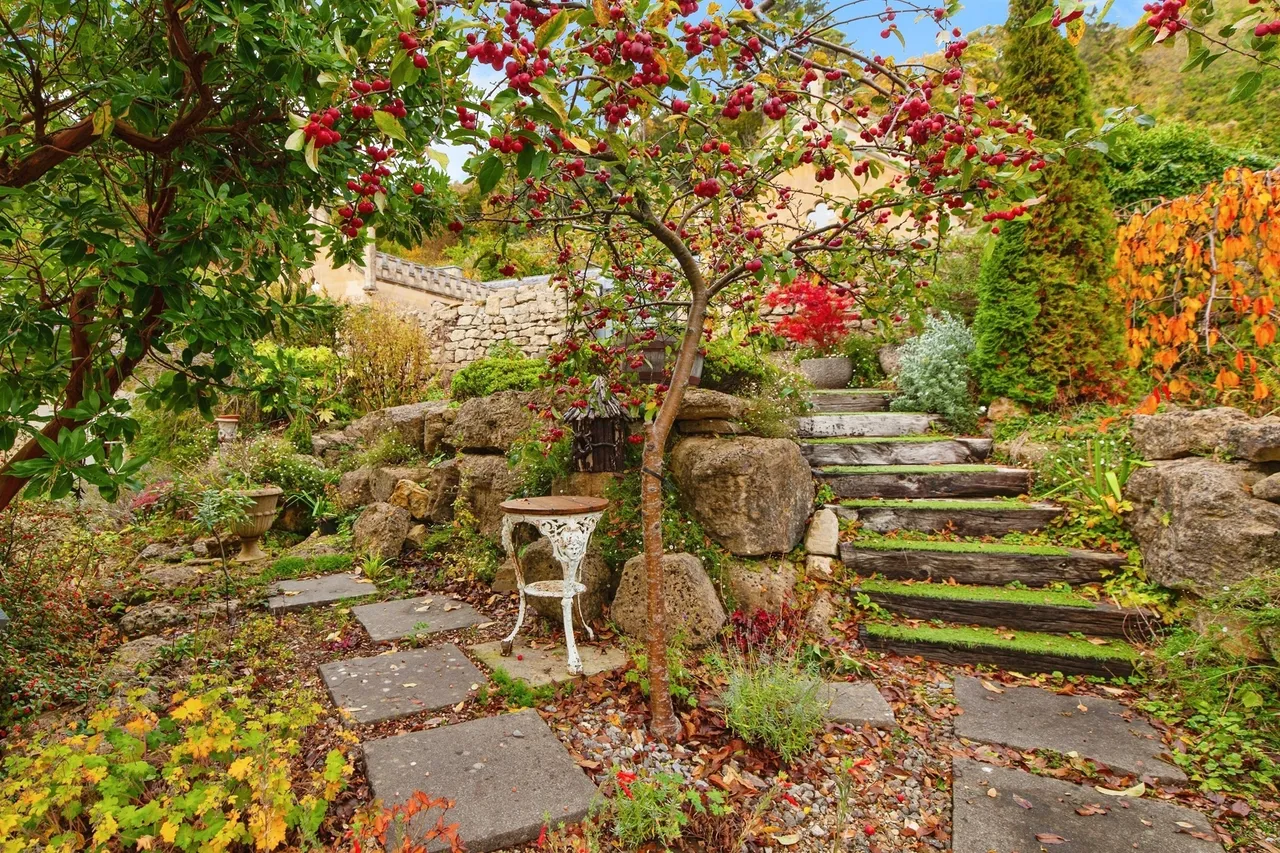 Warleigh Manor, Warleigh, BA1, photo 11