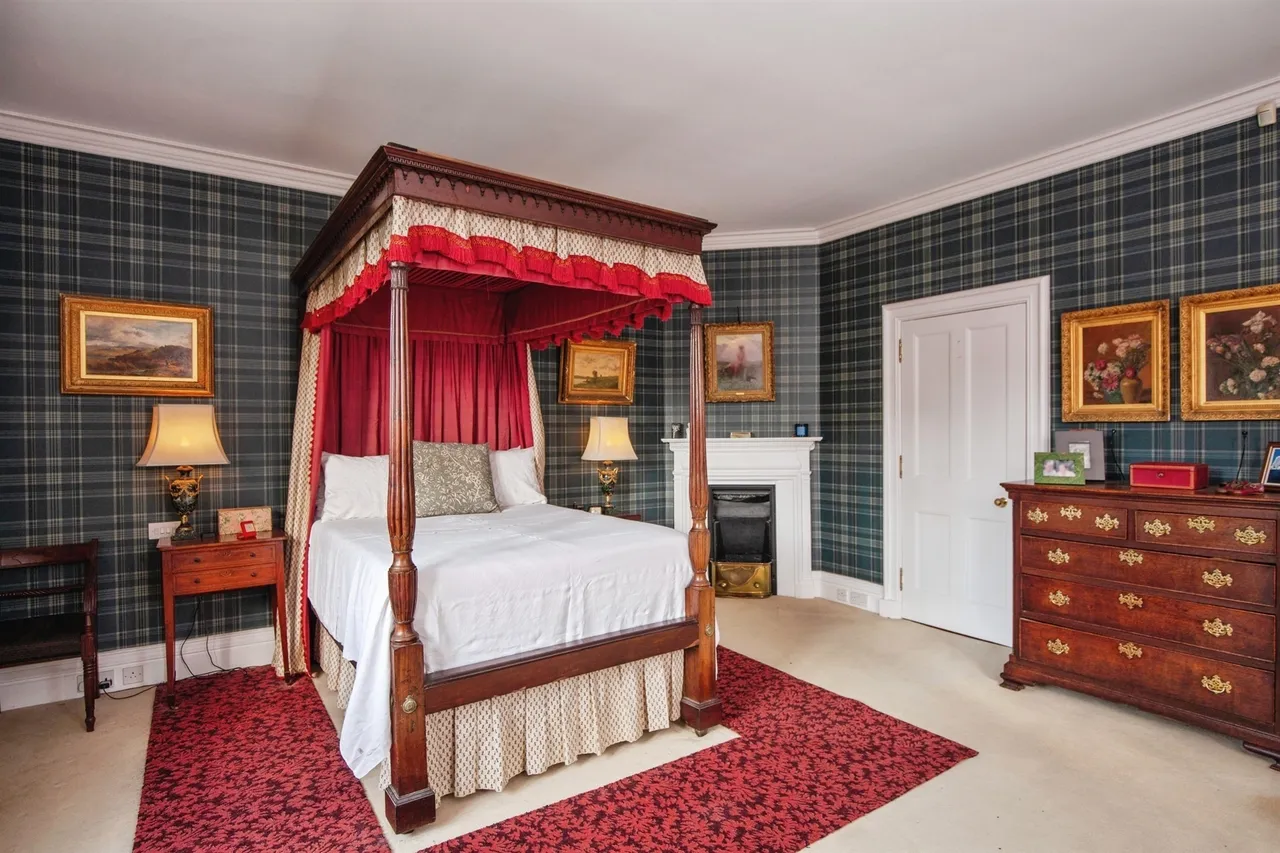Warleigh Manor, Warleigh, BA1, photo 13