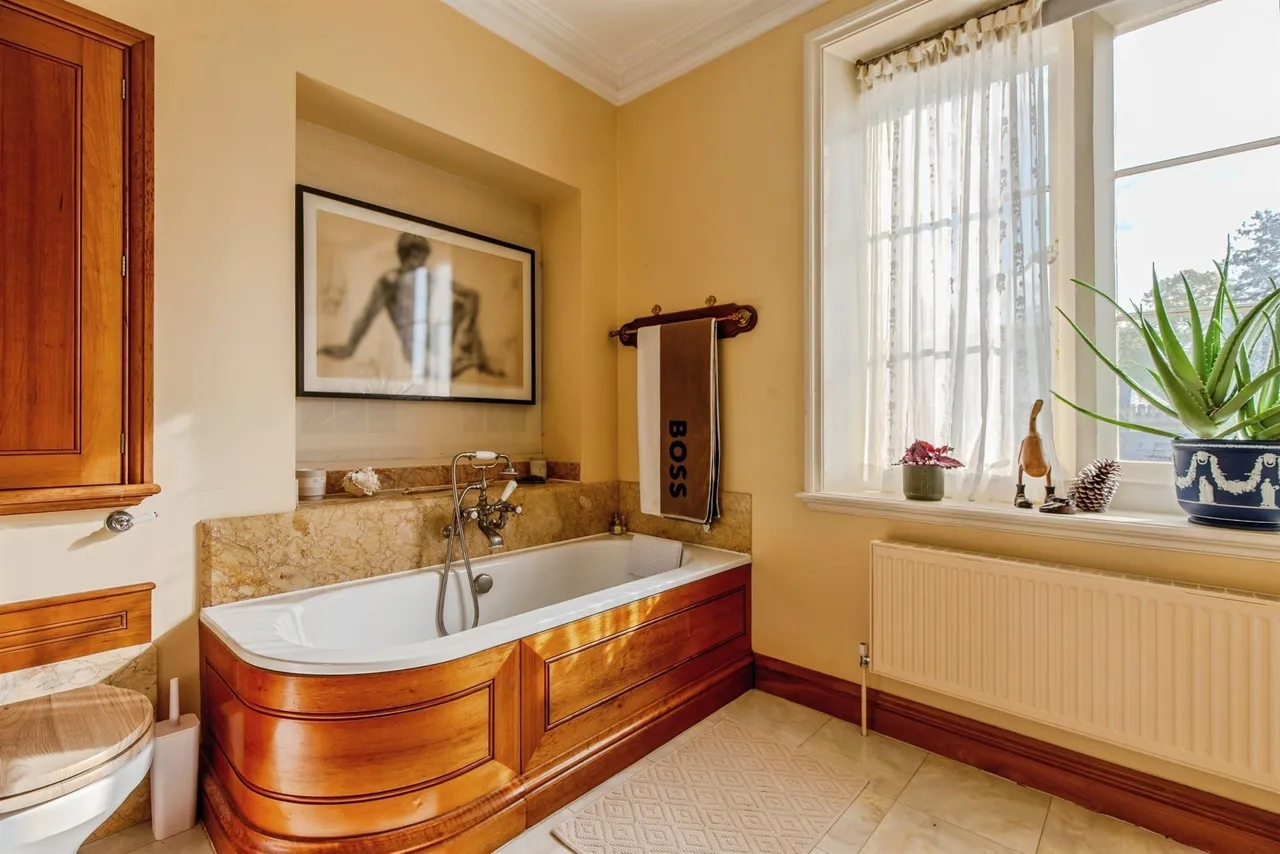 Warleigh Manor, Warleigh, BA1, photo 17