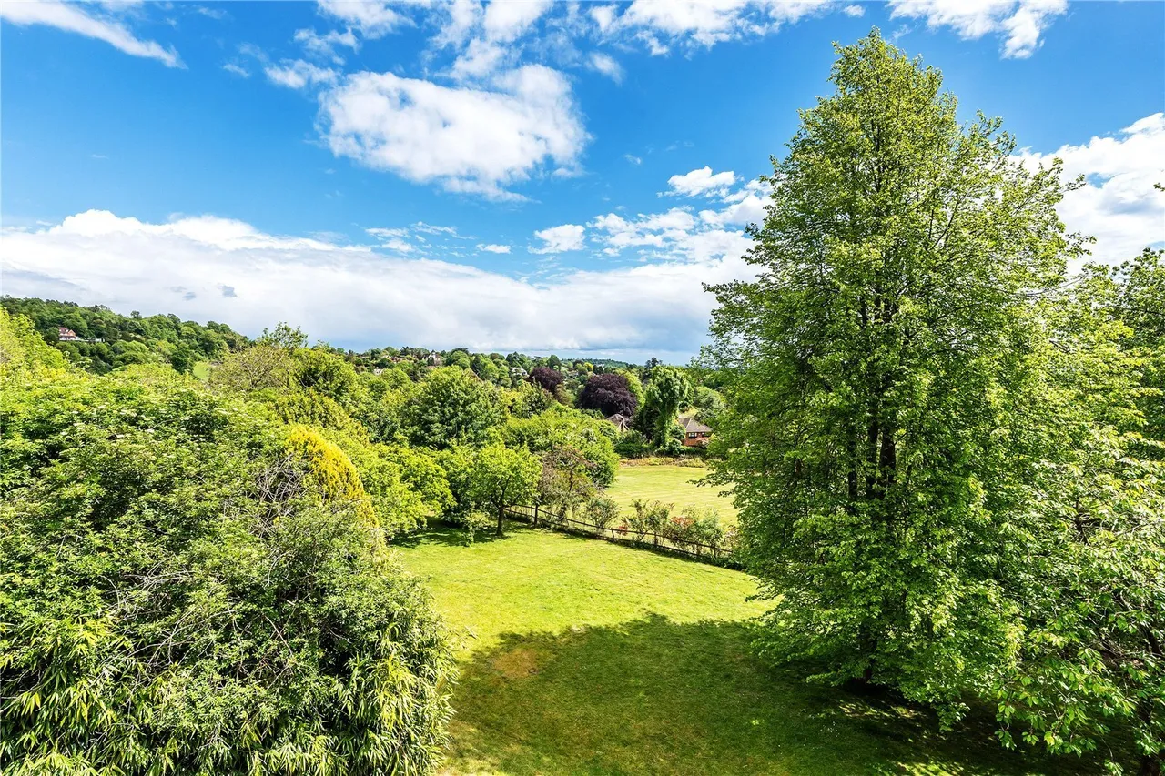 Reigate Hill, Reigate, RH2, photo 15