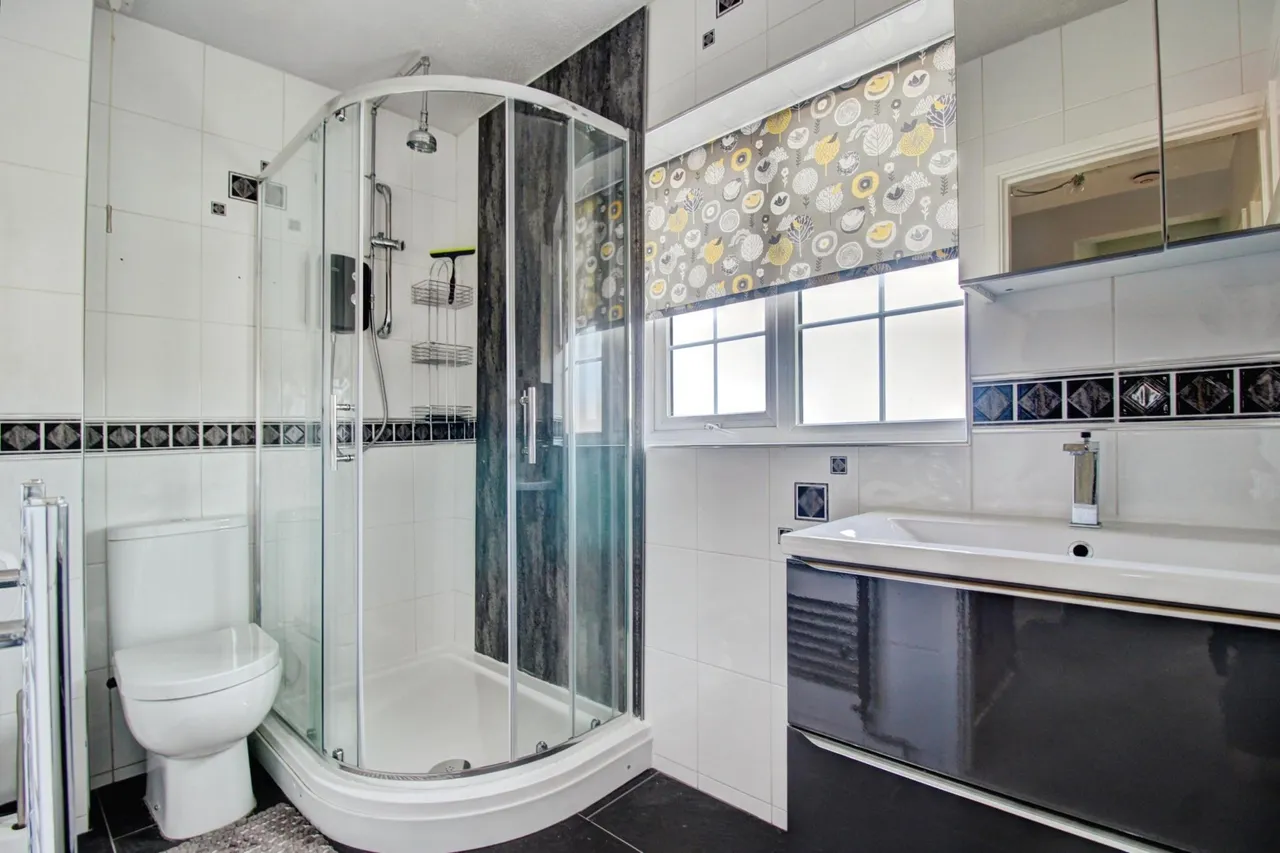 Mill Crescent, Kingsbury, B78, photo 12