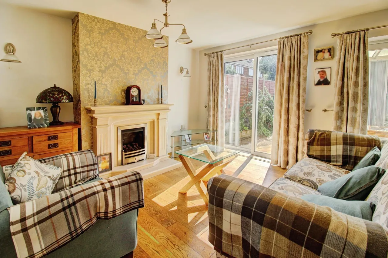 Mill Crescent, Kingsbury, B78, photo 4