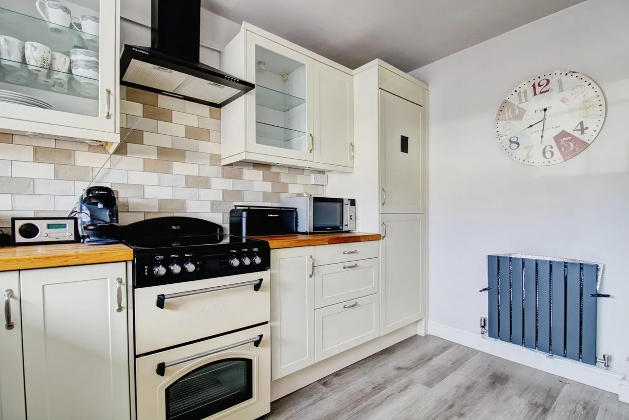Mill Crescent, Kingsbury, B78, photo 9