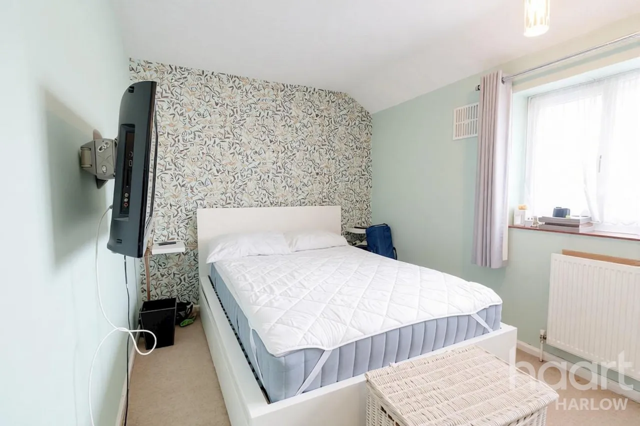 The Oxleys, Harlow, CM17, photo 9
