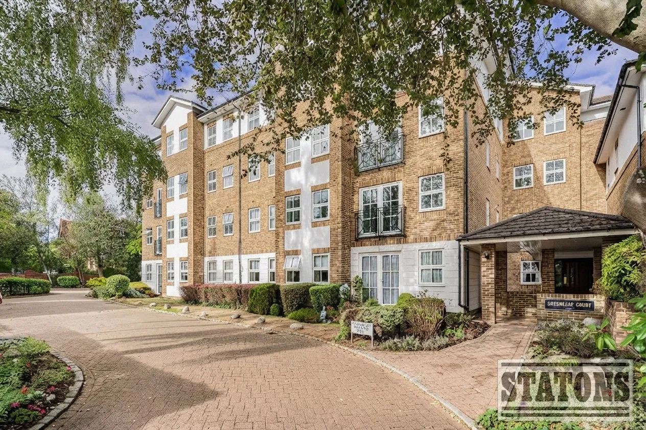 2 bed flat for sale — Oakleigh Park North, London, N20 9AQ