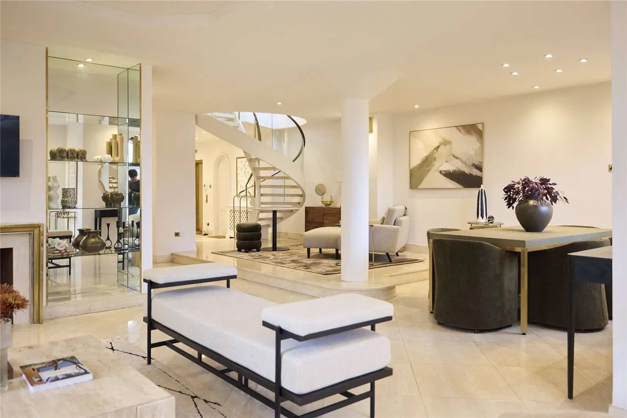 Avenue Road, St. John's Wood, London, NW8 6BU, photo 4