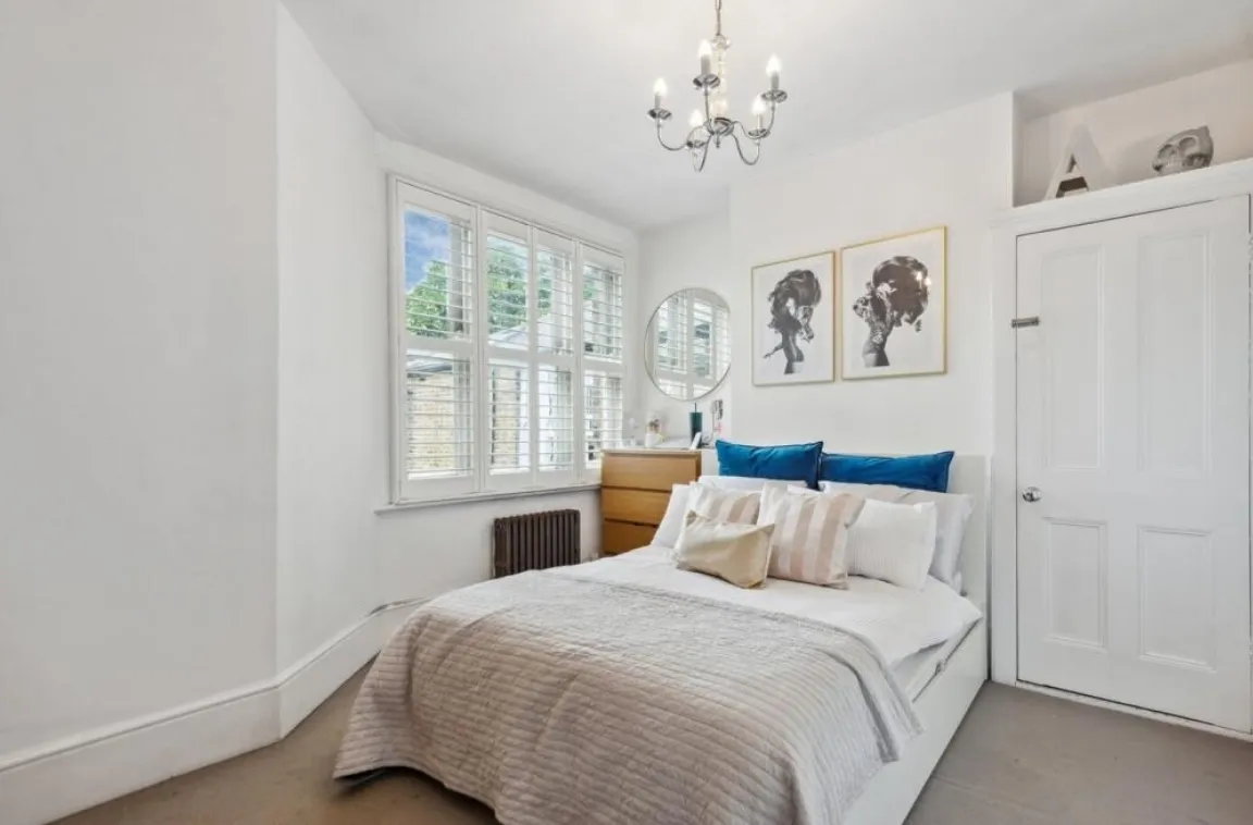 Cowley Road, Mortlake, SW14, photo 4