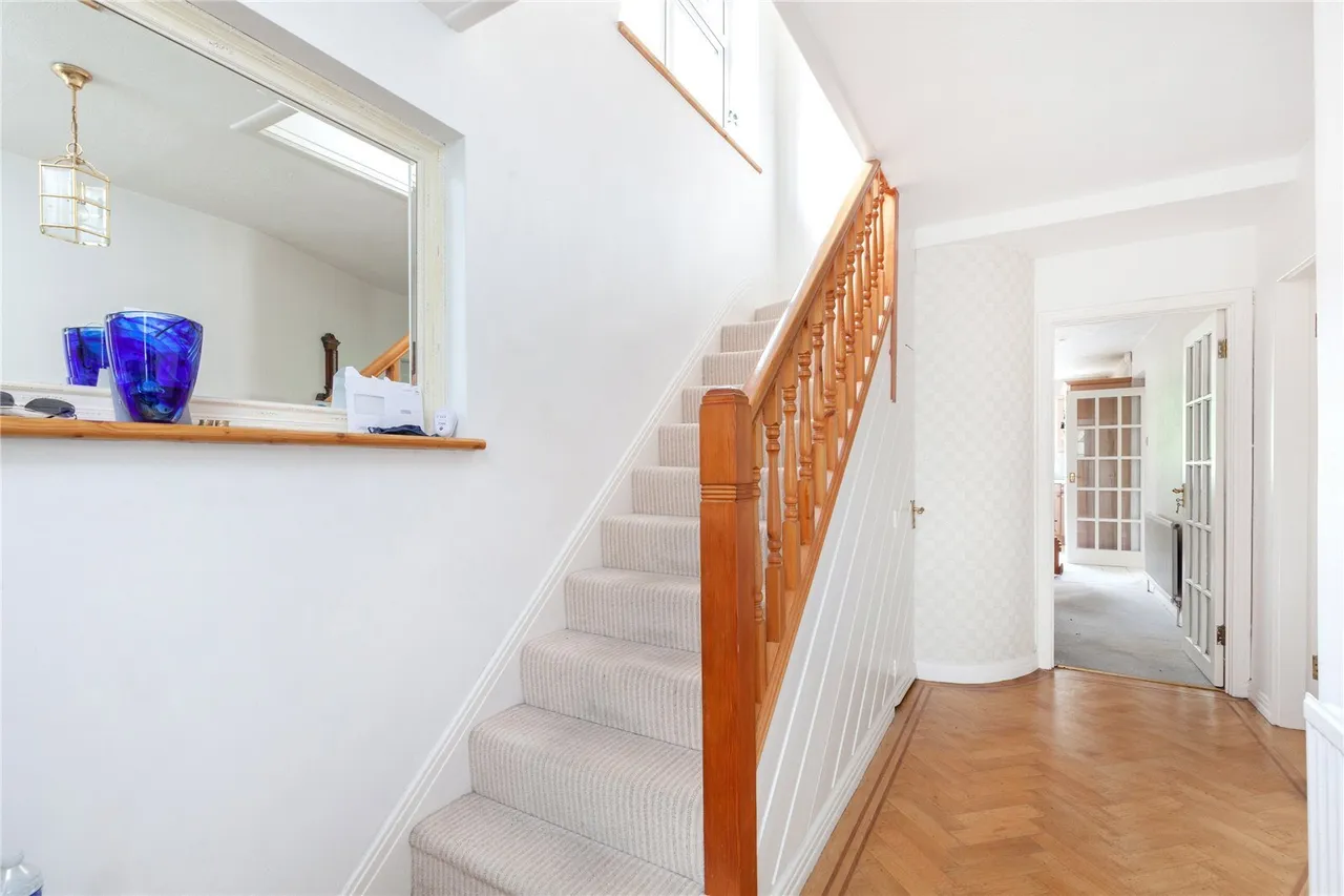 Mill Ridge, Edgware, HA8, photo 2