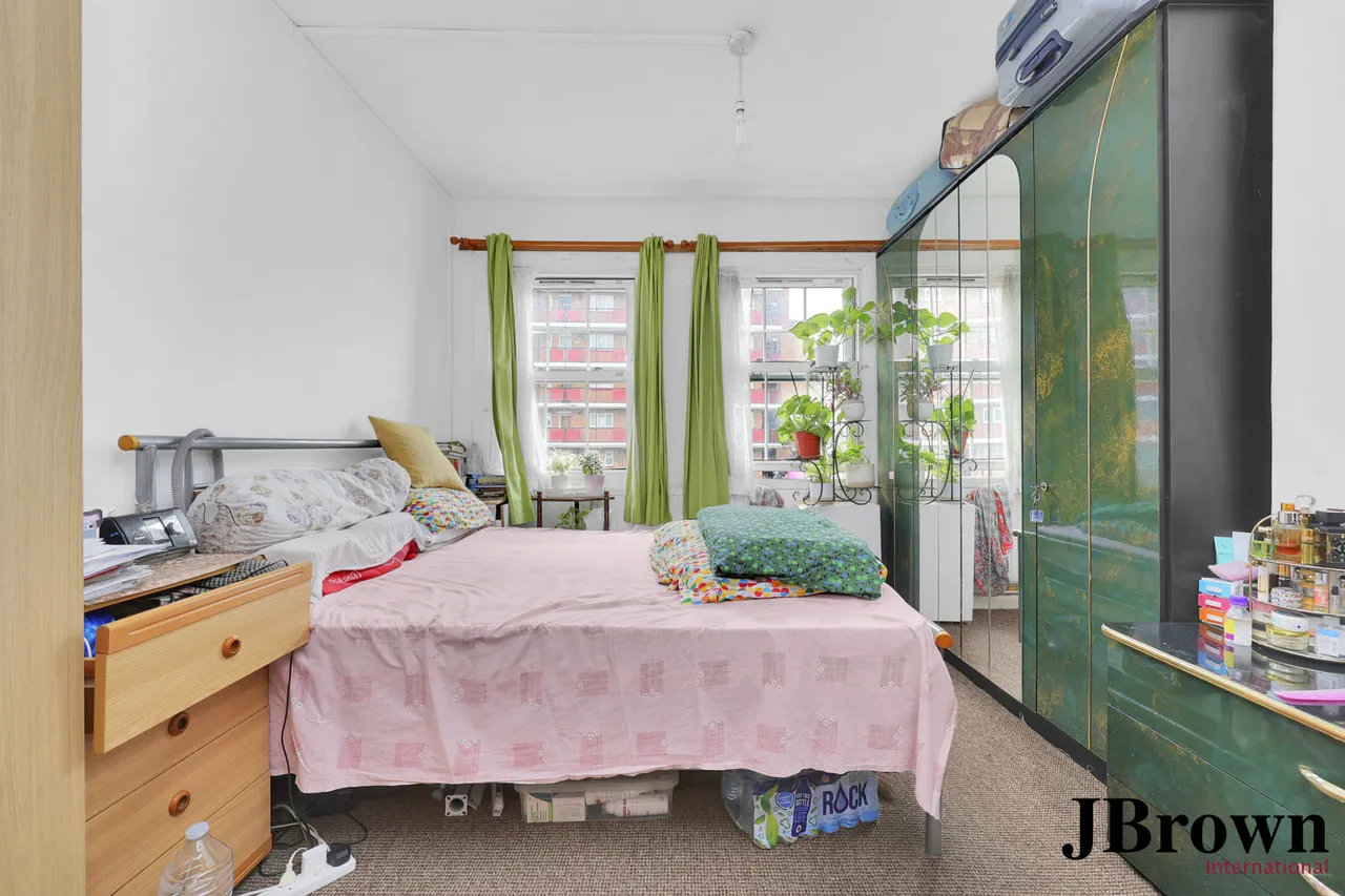Jubilee Street, London, E1, photo 9
