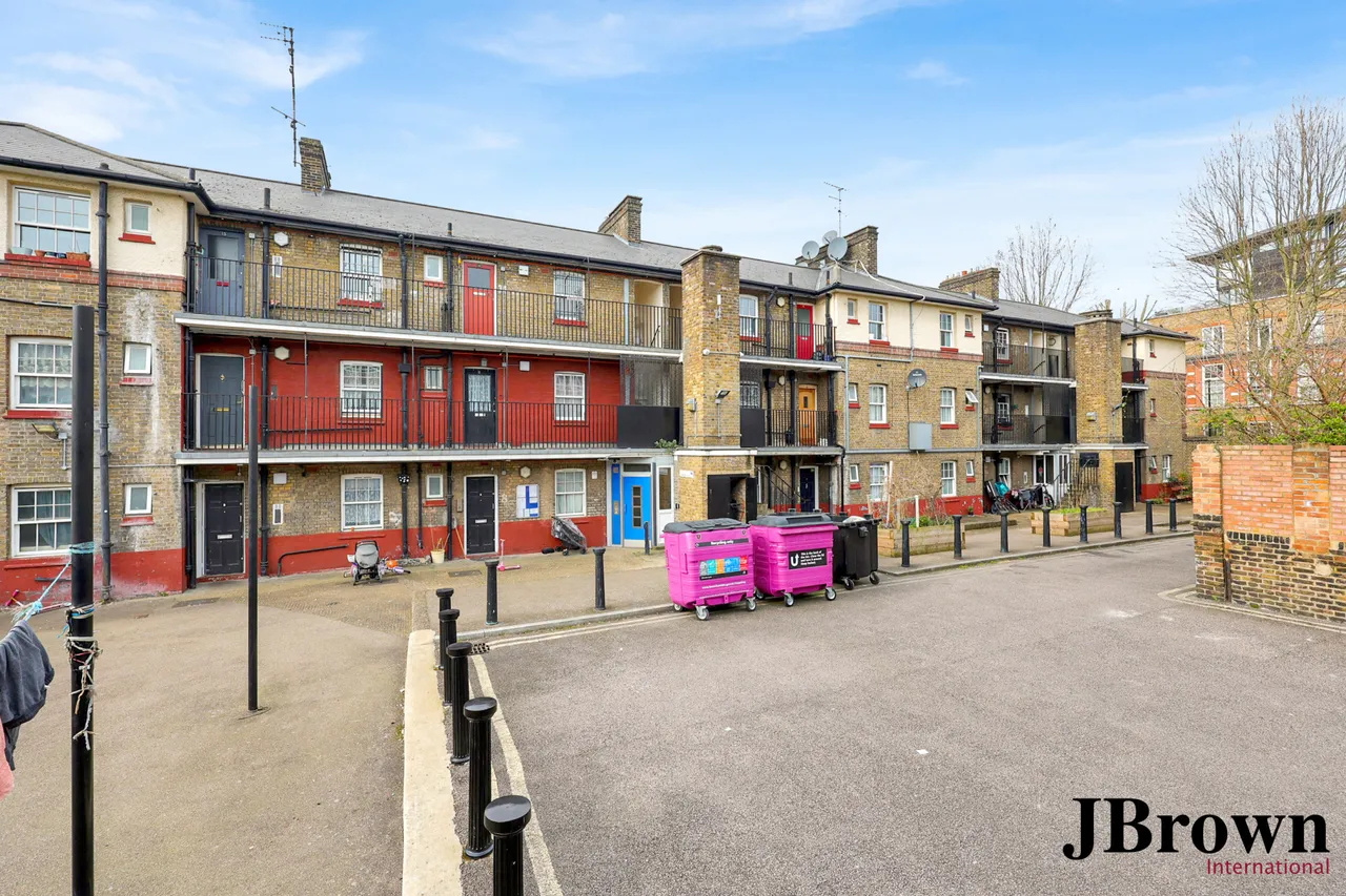 Jubilee Street, London, E1, photo 16