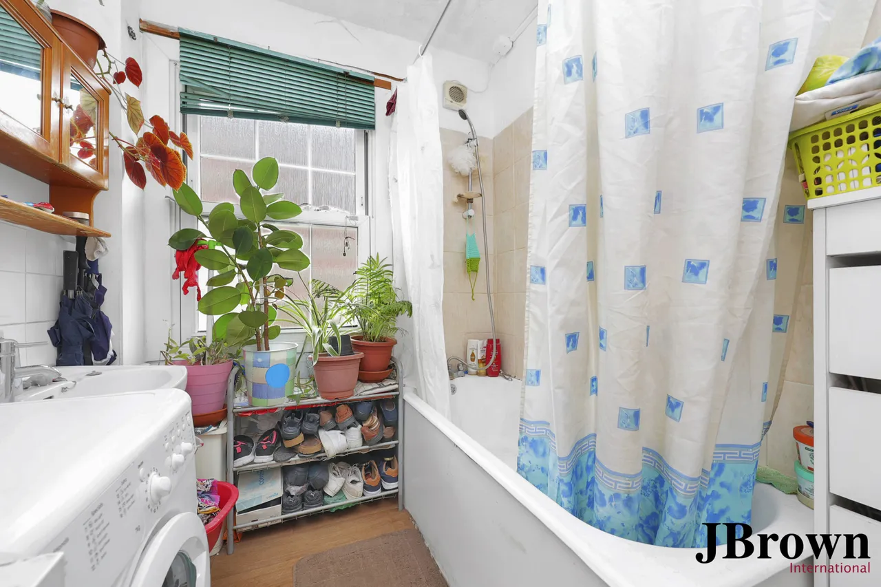Jubilee Street, London, E1, photo 13