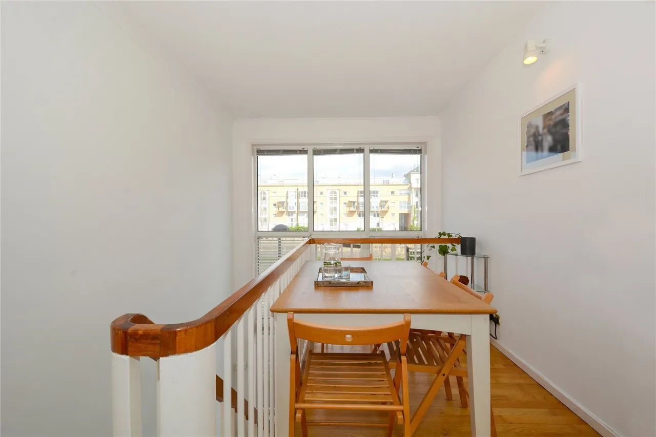 Princes Court, London, SE16, photo 10