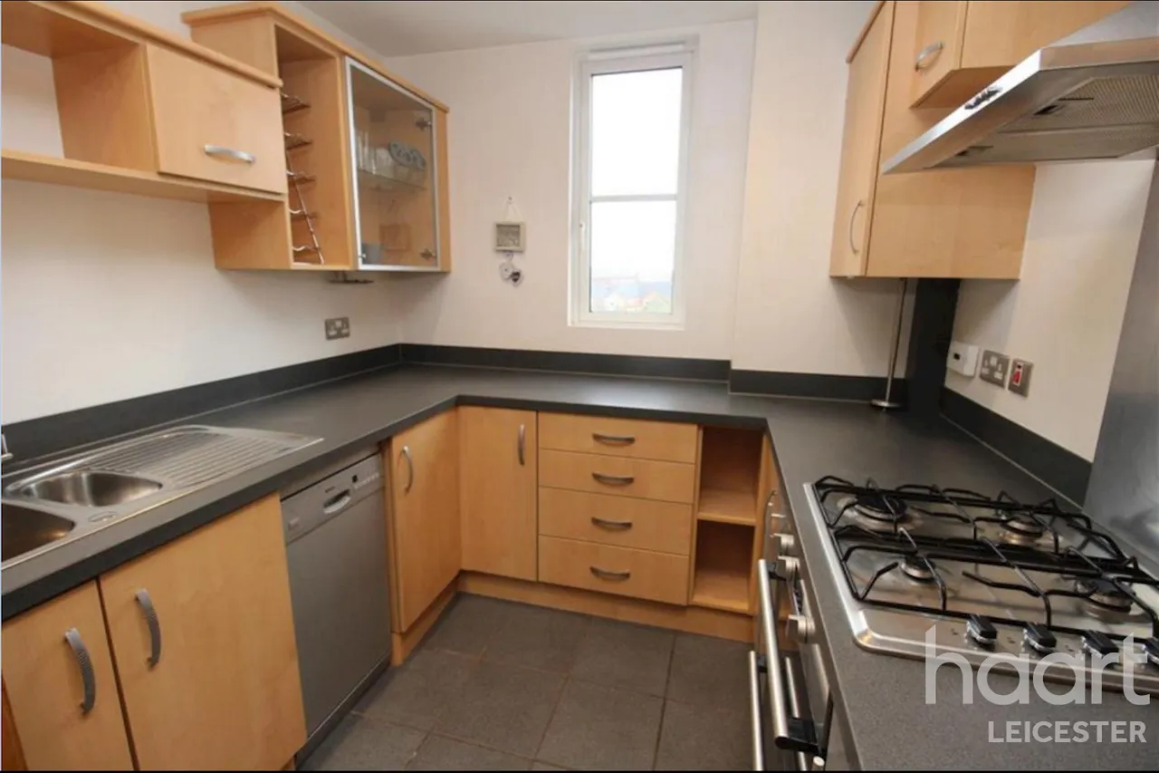 Watkin Road, Leicester, LE2, photo 4