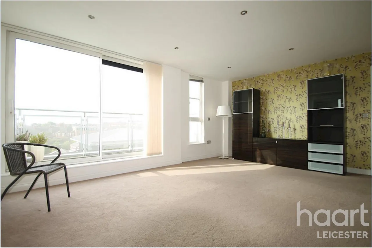 Watkin Road, Leicester, LE2, photo 2