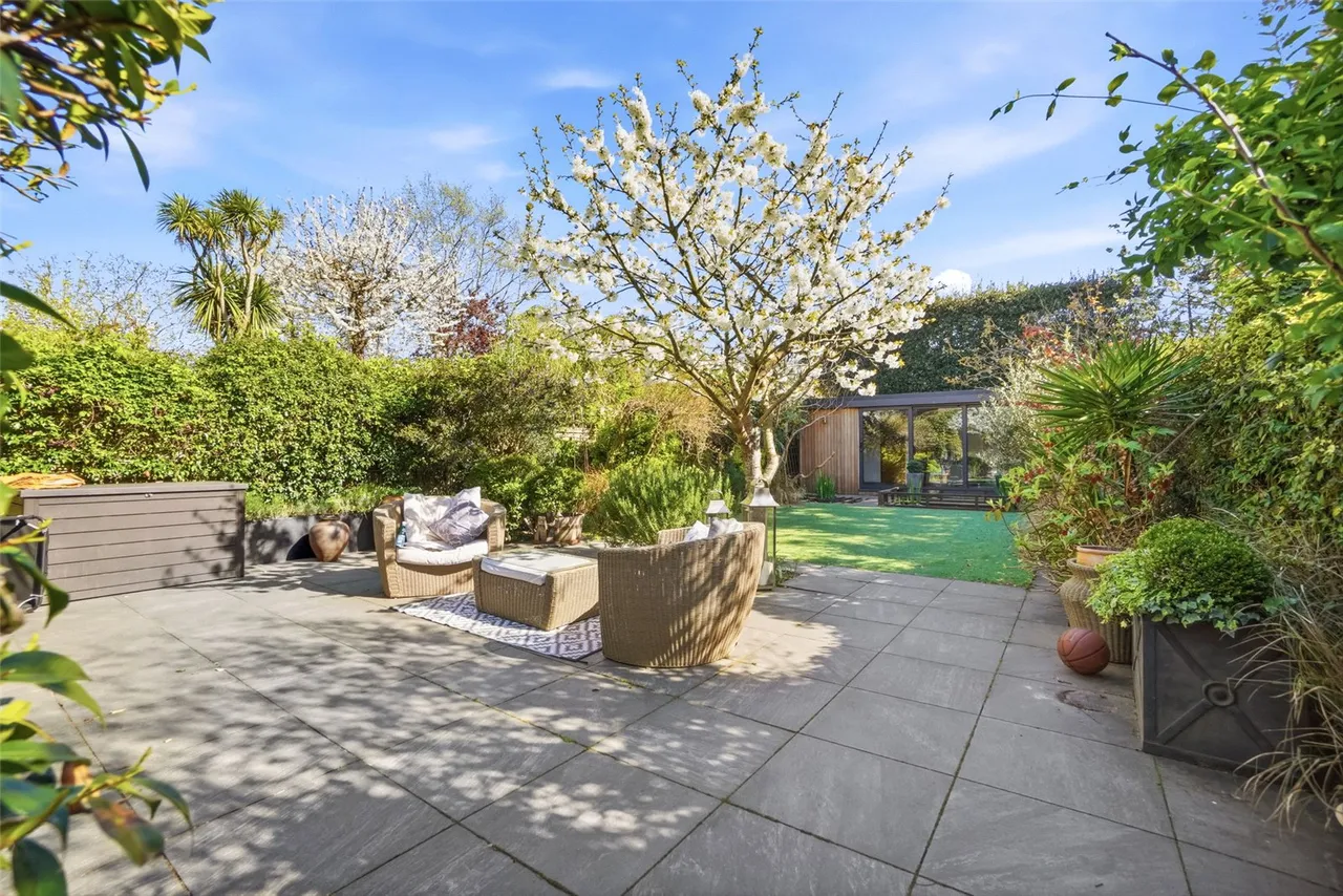 King Edwards Grove, Teddington, TW11 9LU, photo 17