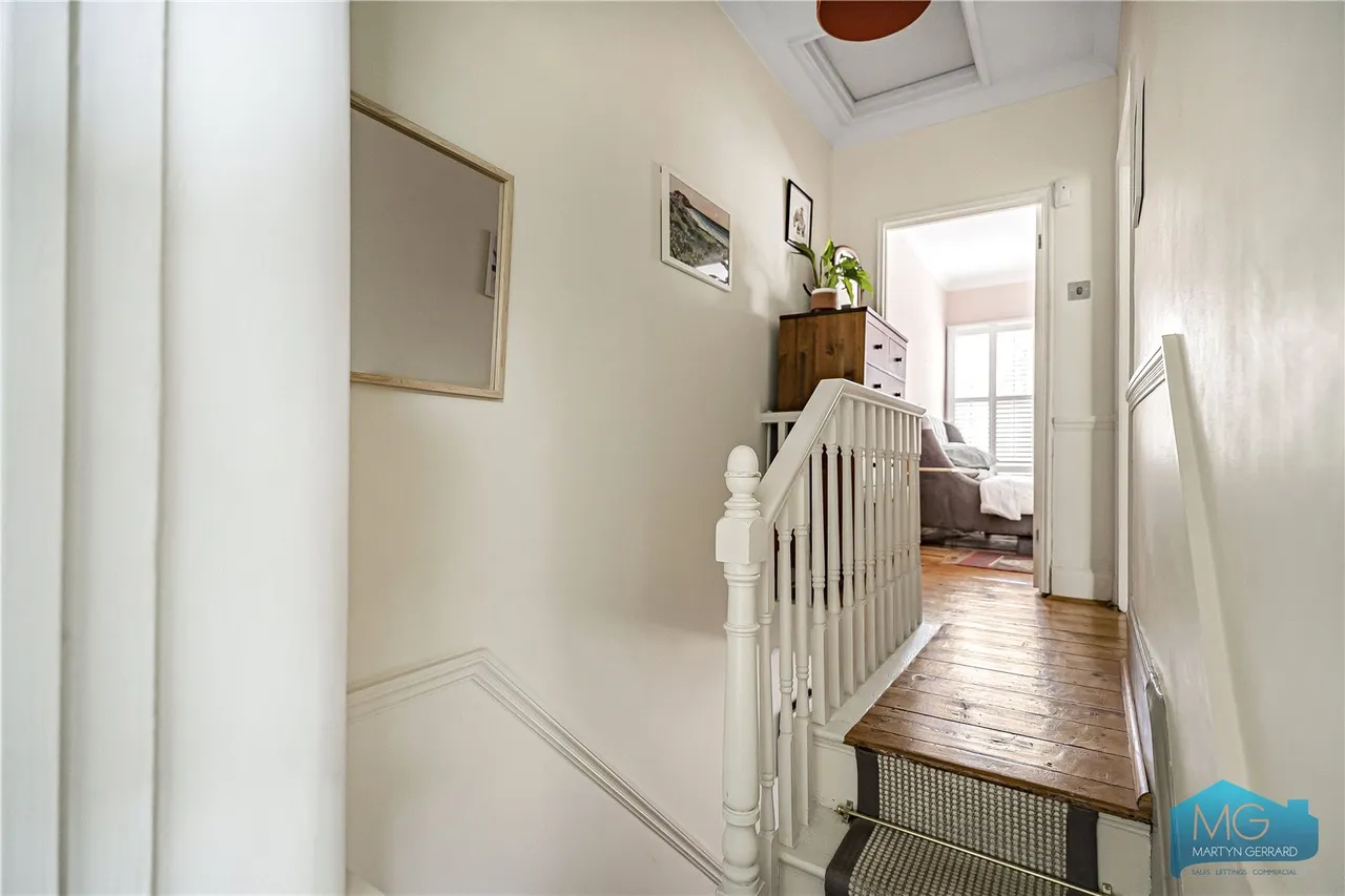 Wilson Street, Southgate, N21, photo 10