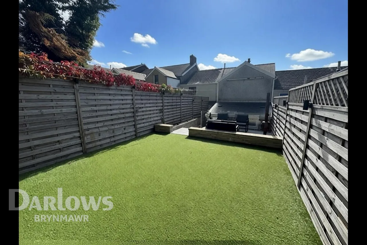 Greenfield Terrace, Tredegar, photo 5
